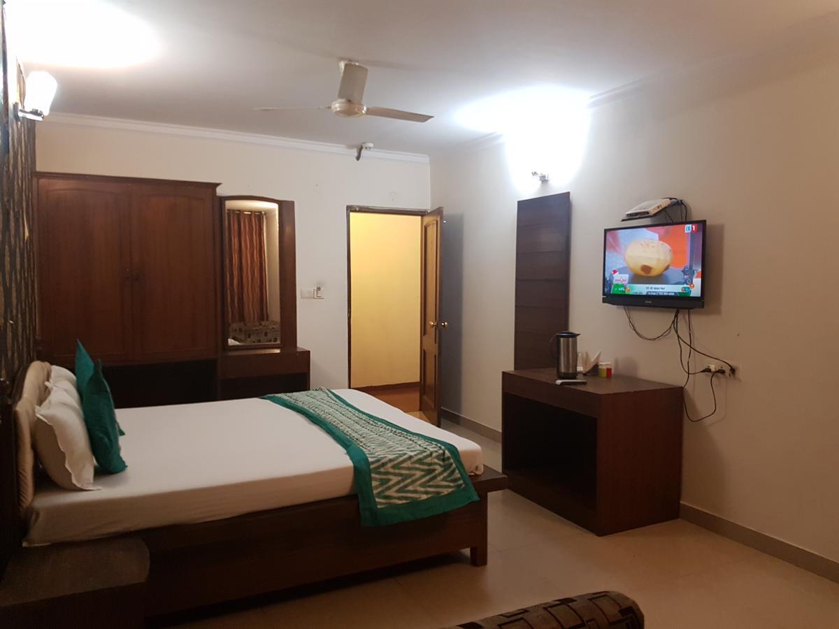 Hotel Haryana Chandigarh Exterior photo